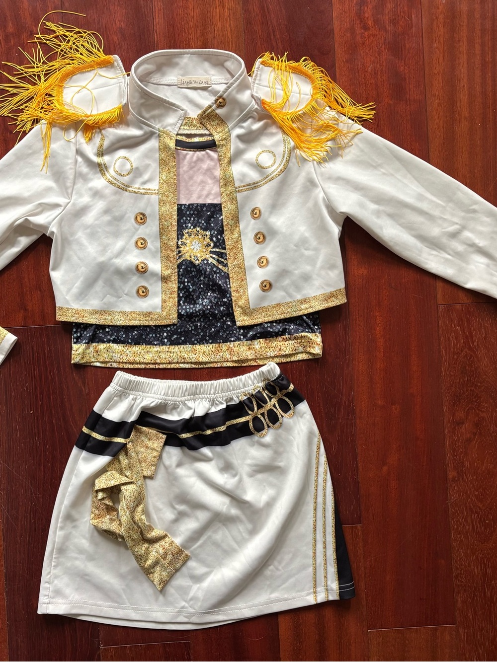 Huntrix K-Pop Demon Hunters Halloween Costume - Size 160 (M 8/10)